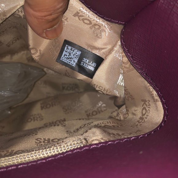 MIchael Kors handbag - Picture 7 of 16